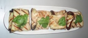 hatillos-de-berenjena-con-mozzarella-y-albahaca1