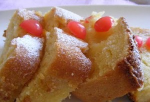 Bizcochos de polenta con cerezas