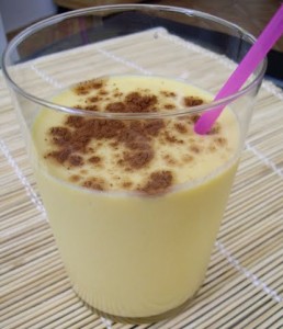 Mango con leche de coco y tapioca