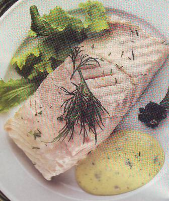 Salmón al vapor de eneldo con mostaza