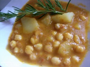 Guiso de verduras con arroz y nueces