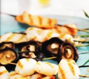 brochetas de pescado