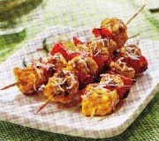 brochetas de pollo al curry