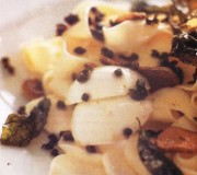 fettuccine con alcaparras