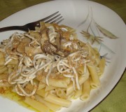 macarrones_con_gulas_y_setas