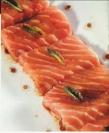 Sashimi tibio de salmón