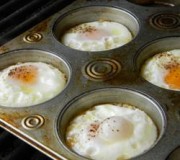 huevos-bandeja-muffins