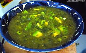 Salsa de aguacate con cava