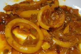 Calamares con cebolla