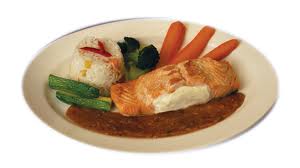 Salmón en salsa de vino y pasilla