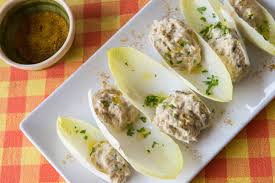 Ensalada de endivias al curry