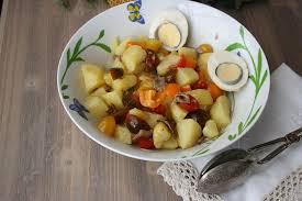 Ensalada de patata con anchoas