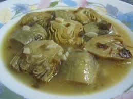 Alcachofas en salsa