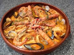 Zarzuela de pescados y mariscos