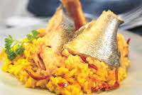 pescado con arroz salladeya