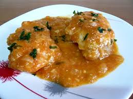 Rape con tomate, coñac y vino blanco