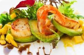 Vieiras marinadas con mango