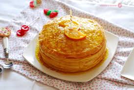 Corona de crema de naranja al caramelo