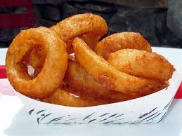 Aros de cebolla fritos