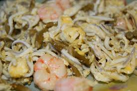 Revuelto de ajos tiernos con Angulas