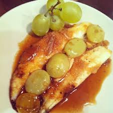 Lenguado con uvas