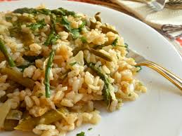 Arroz integral con nueces y espárragos