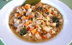 Sopa fidegua a la juliana de mar