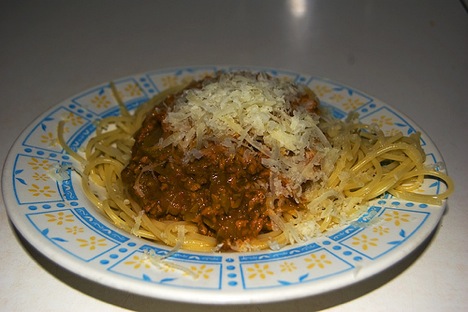 Spaguettis con salsa boloñesa