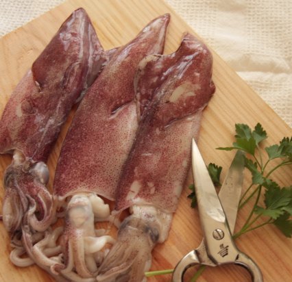 Calamares con lima y salsa de papaya