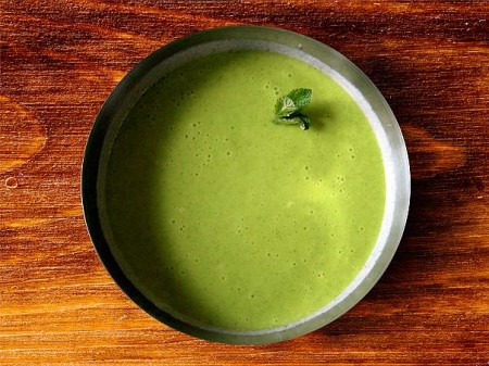 Crema de pepino con hierbabuena