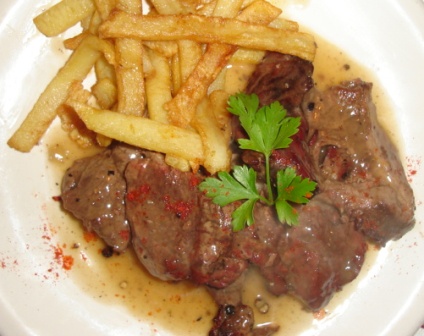 Bifes de cordero con salsa de salvia