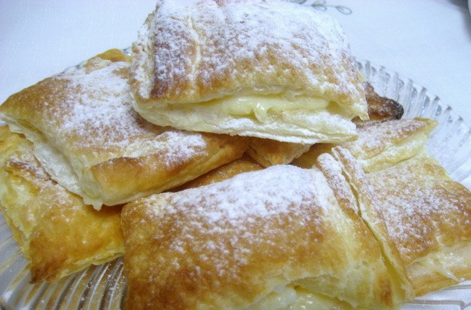 Hojaldre relleno de higos