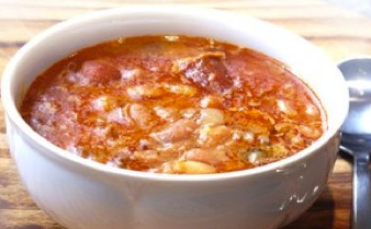 Alubias rojas con tomate