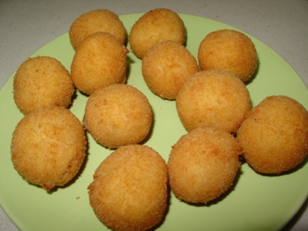 Bolitas de arroz y mozzarella