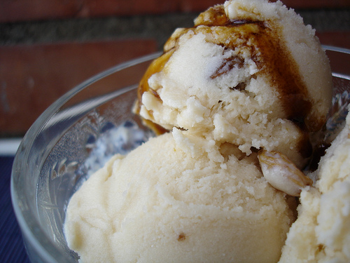 Helado de manzana, tofu y dátiles