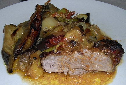 Ternera asada con manzana y orejones 