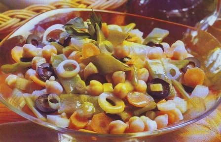 Ensalada de garbanzos y verduras