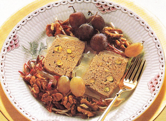 Paté de hígado con pistachos