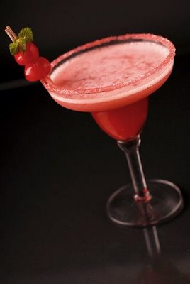 Cóctel digestivo: Ponche de cerezas