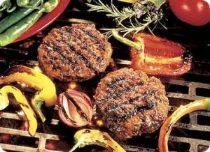 Hamburguesas caseras light con guarnición