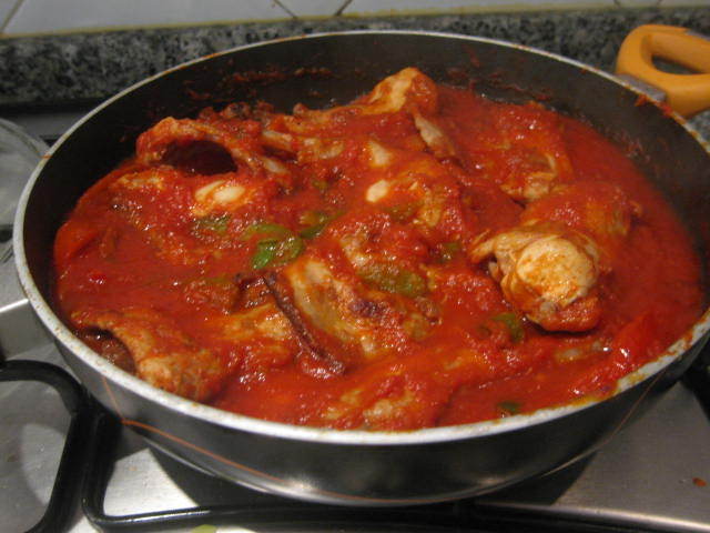 Conejo con pimientos