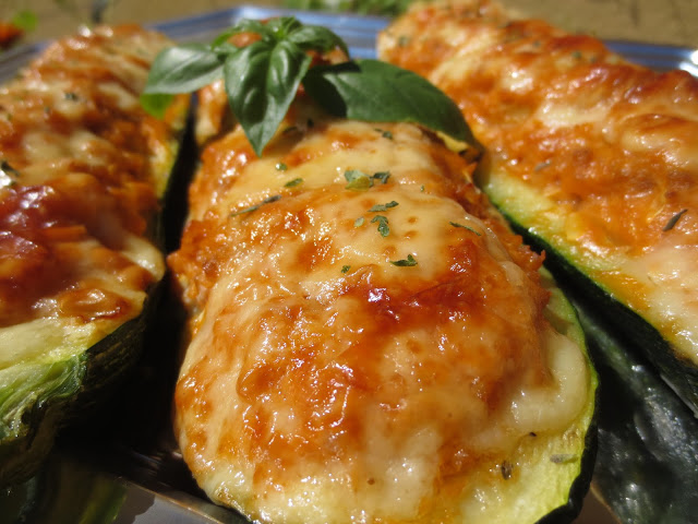 Calabacines rellenos de carne