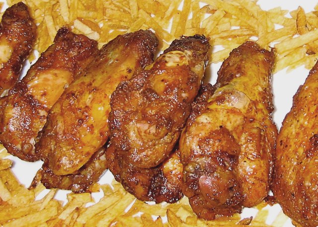 Alitas asadas de pollo a la miel